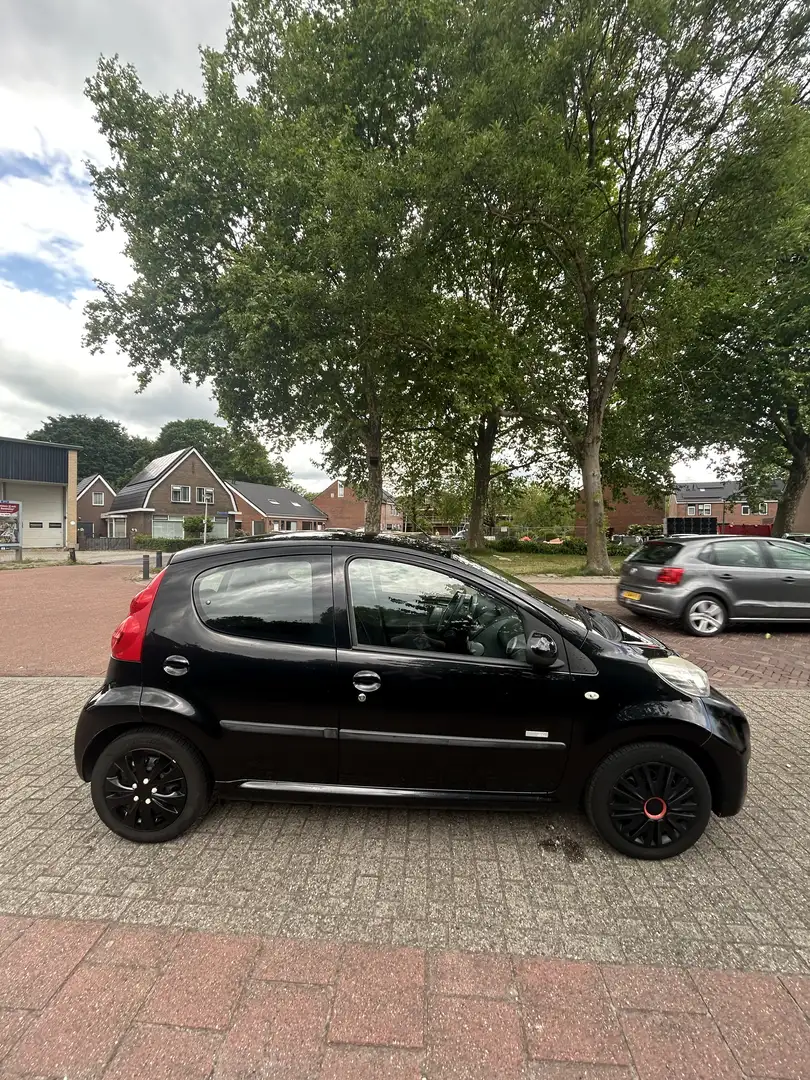Peugeot 107 1.0-12V Millesim 200 Black - 2