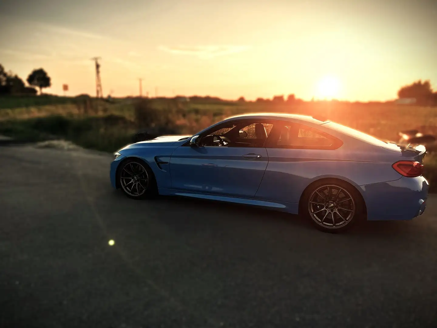 BMW M4 M4 Coupe DKG Competition Blau - 1