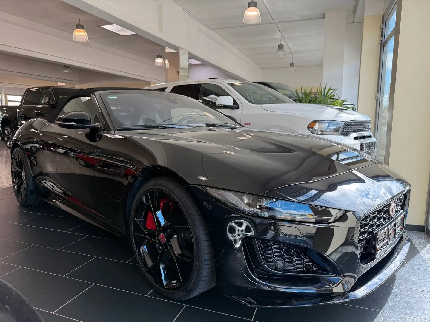 Jaguar F-Type F-TYPE Cabriolet°BLACK PACK°R-Dynamic AWD Schwarz - 1