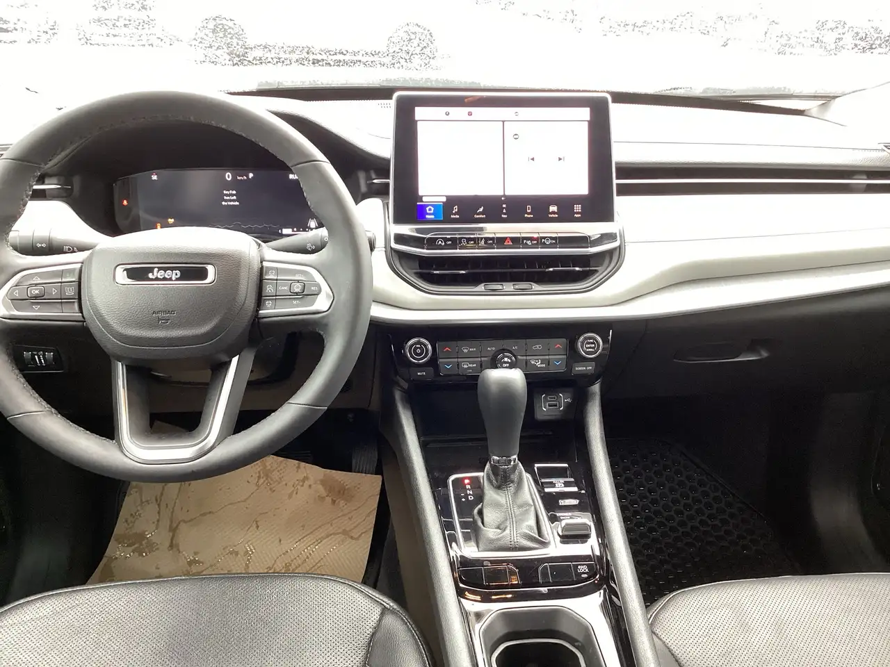 Jeep Compass photo Jeep Compass