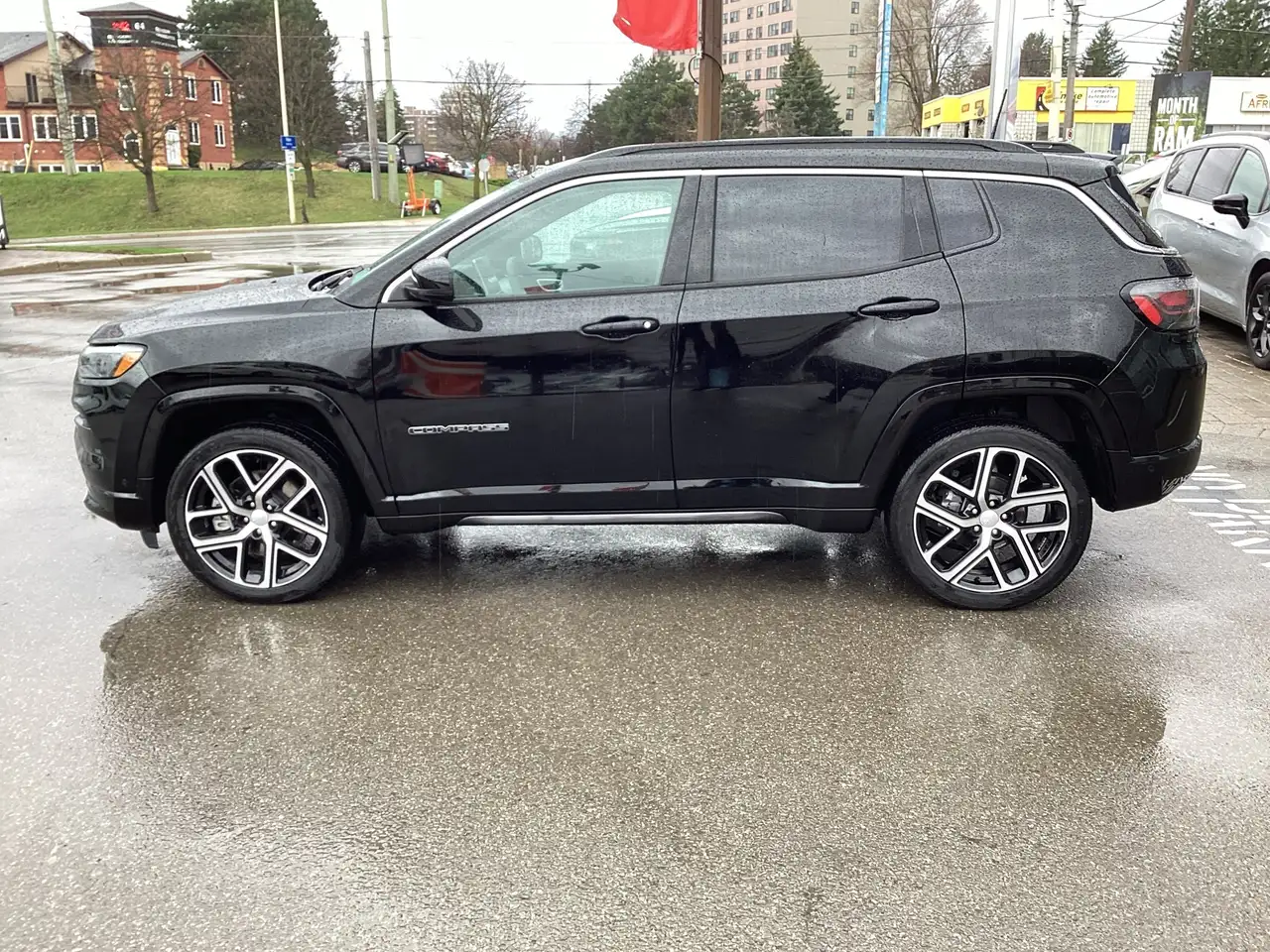 Jeep Compass photo Jeep Compass