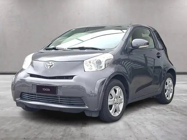 Toyota iQ 1.0 Active (sol) cvt E5