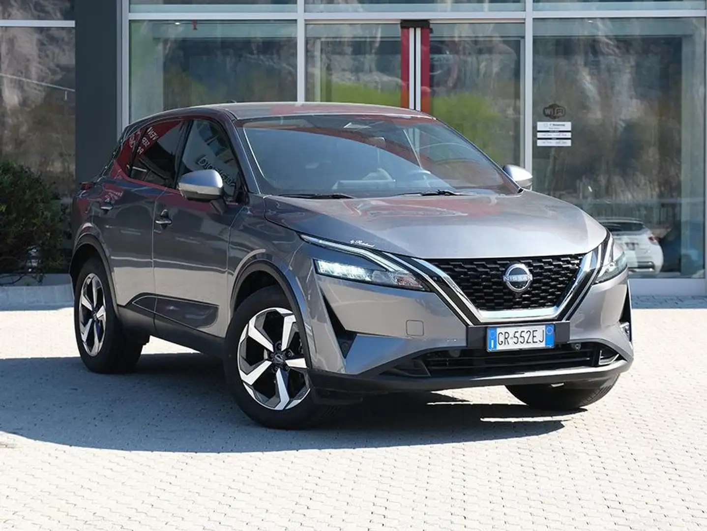 Nissan Qashqai Qashqai 1.3 mhev N-Connecta 2wd 140cv Gris - 1