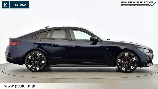 BMW 4 Series view 3