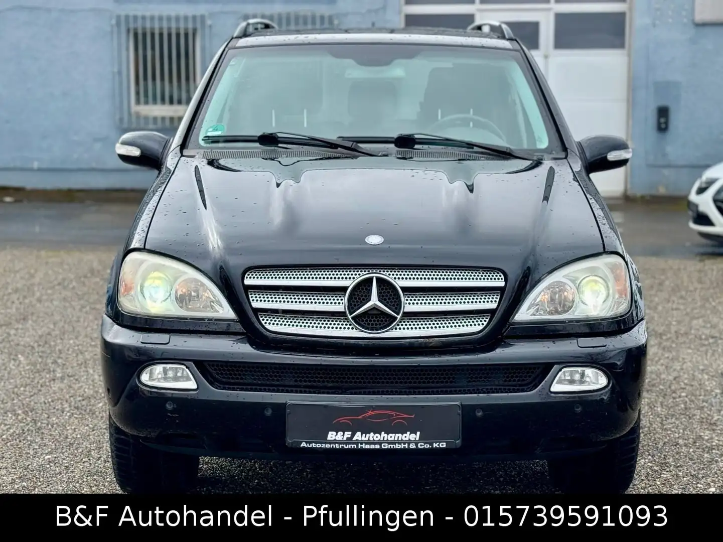 Mercedes-Benz ML 400 CDI Final Edition Schwarz - 2