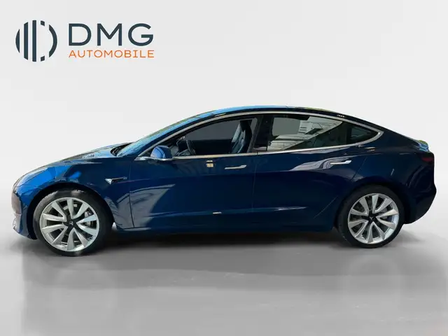 Tesla Model 3 Standard Range Plus RWD