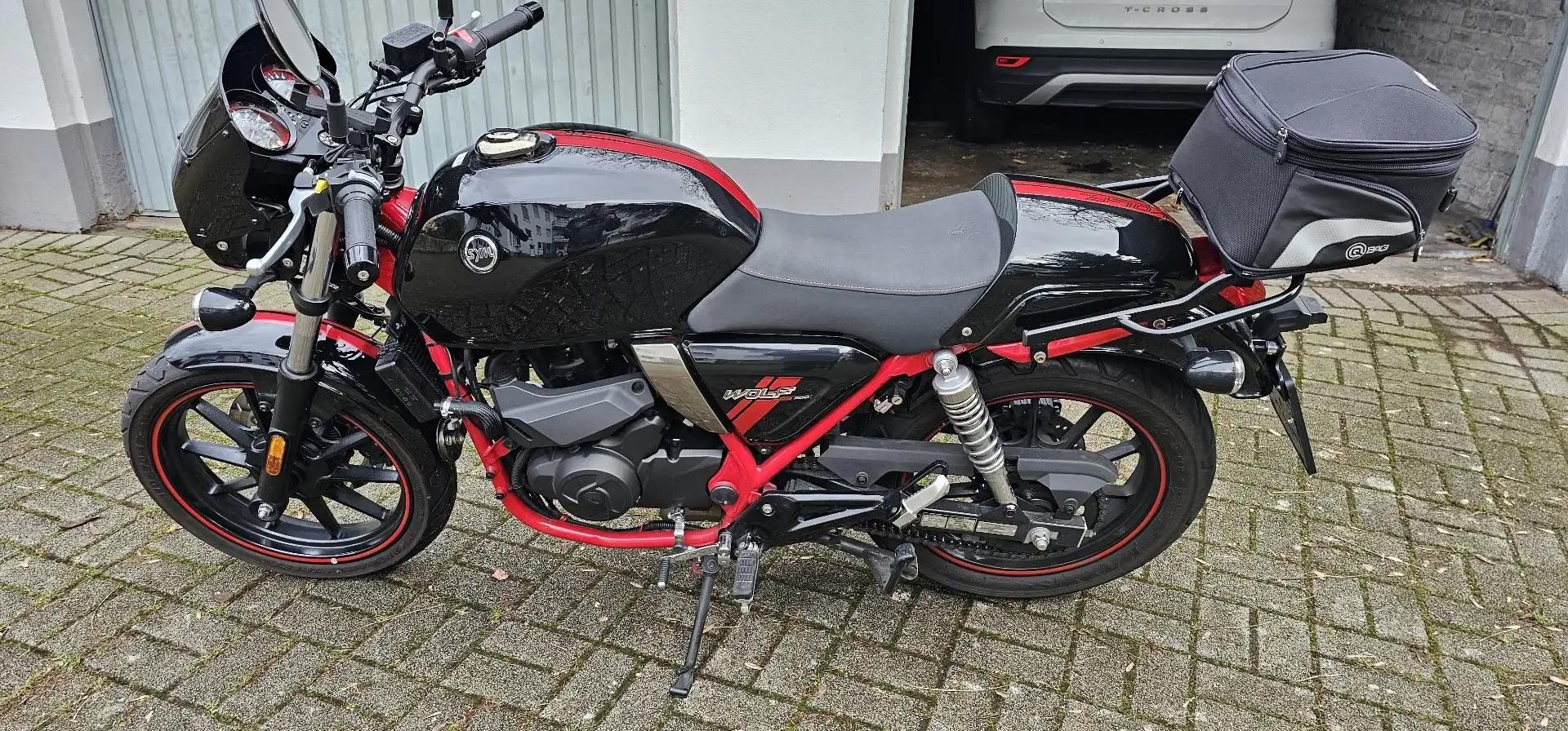 SYM Wolf CR 300i Negro - 1