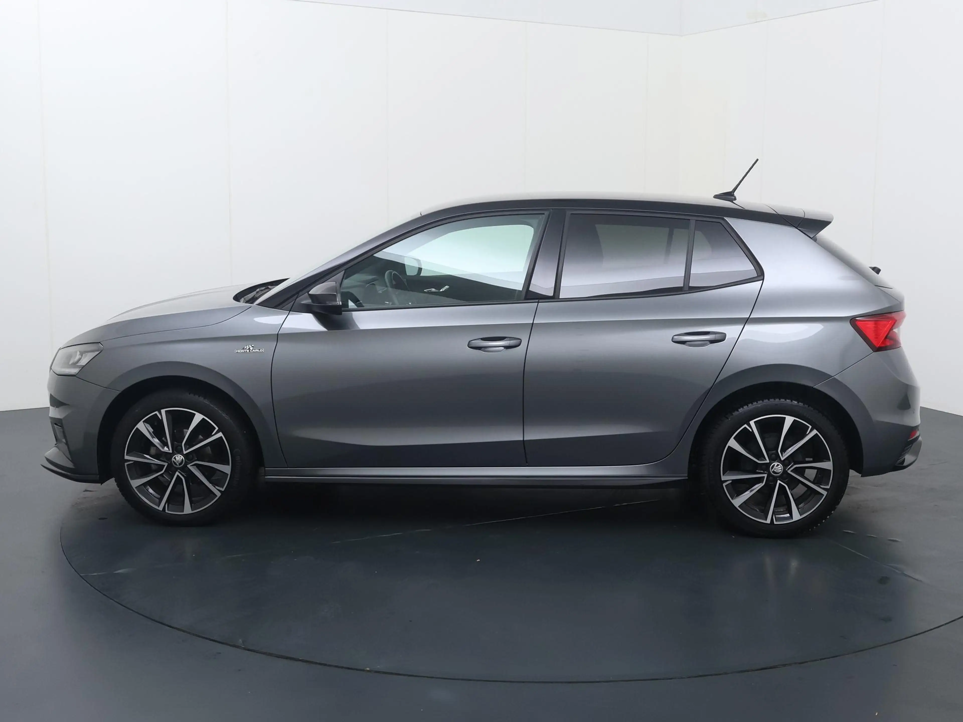Skoda Fabia 1.0 TSI Monte Carlo | 95 PK | Adaptive Cruise Cont — photo 2