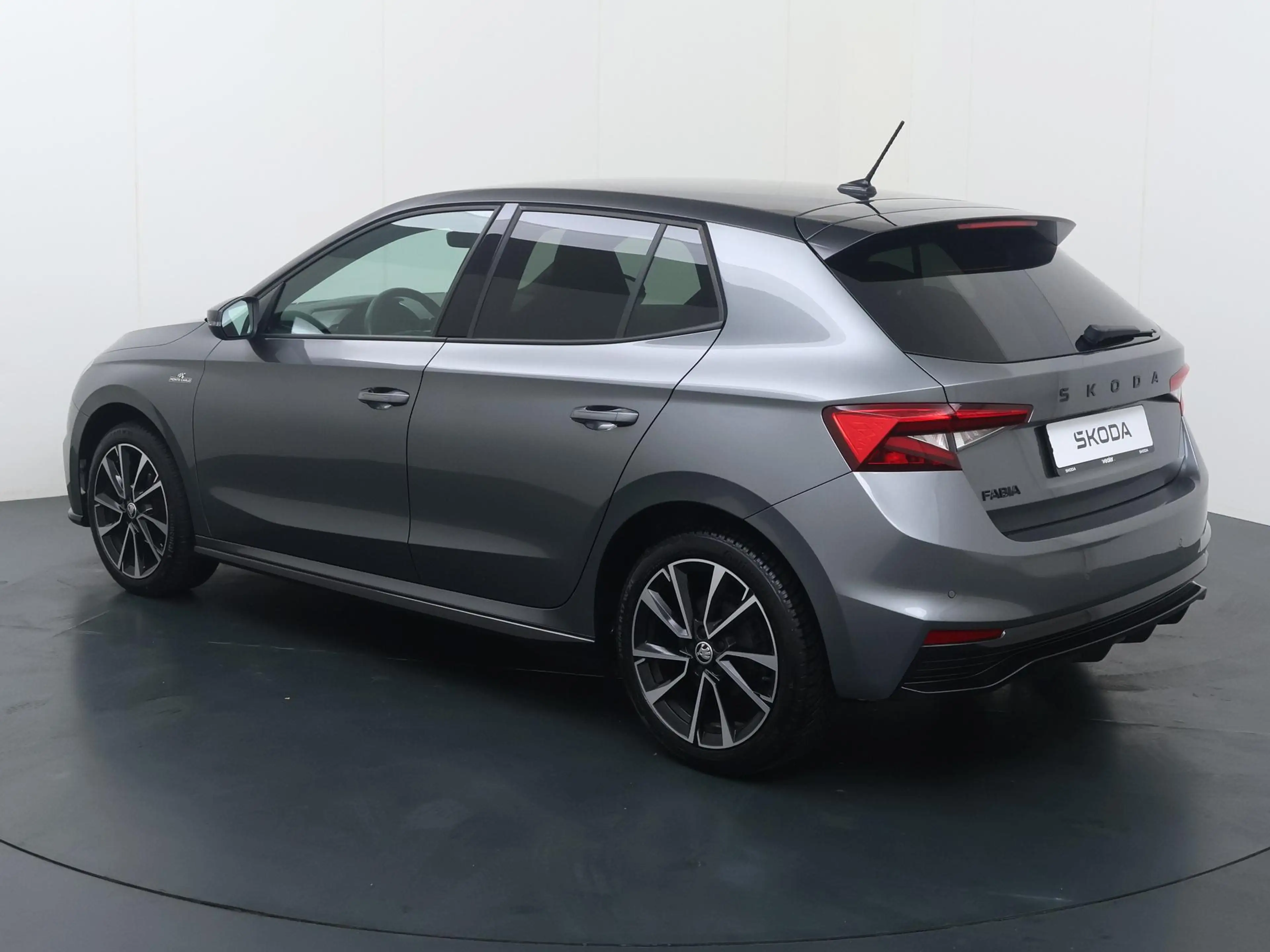 Skoda Fabia 1.0 TSI Monte Carlo | 95 PK | Adaptive Cruise Cont — photo 4