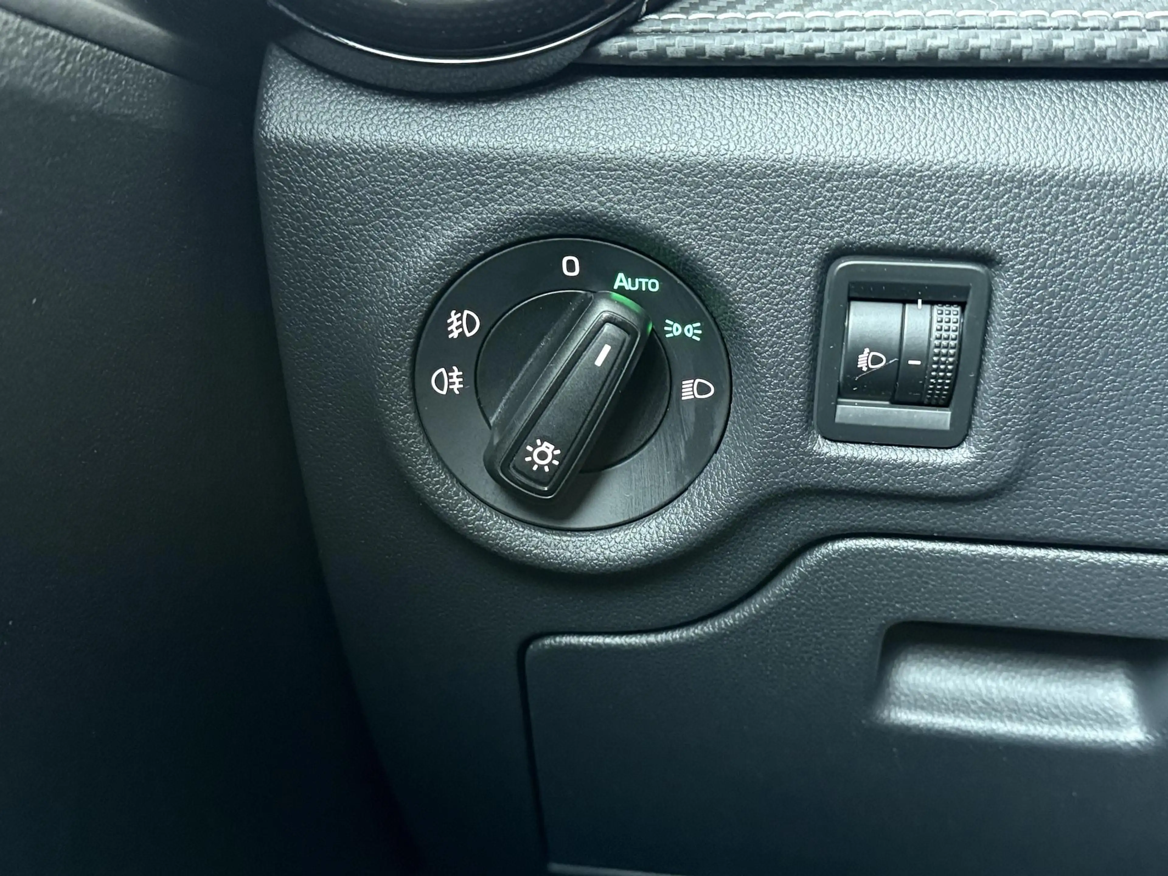 Skoda Fabia 1.0 TSI Monte Carlo | 95 PK | Adaptive Cruise Cont — photo 14