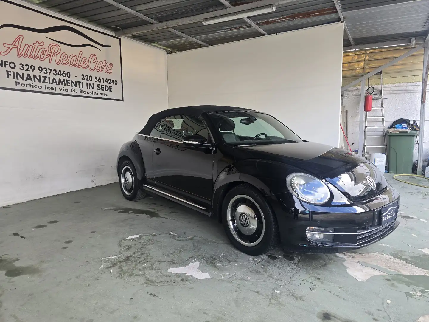 Volkswagen Maggiolino Maggiolino 1.6 tdi Design 105cv Noir - 2