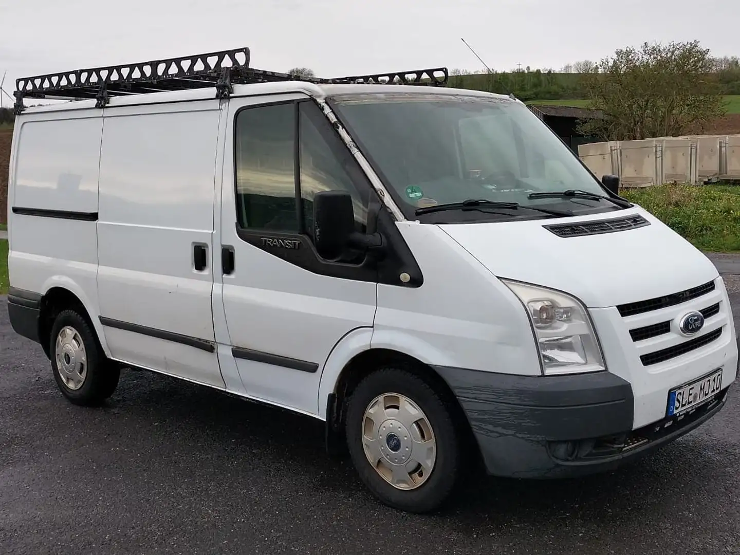 Ford Transit Bus F 350 Bianco - 2