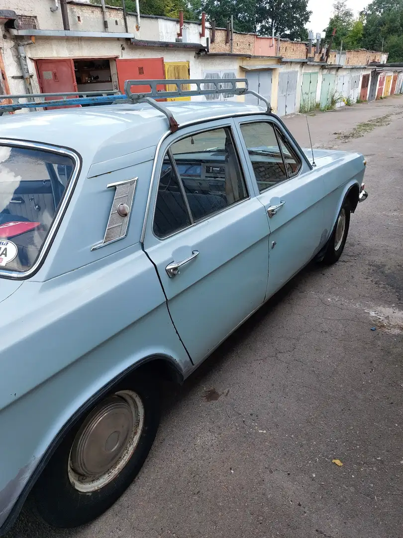GAZ 24 - 1