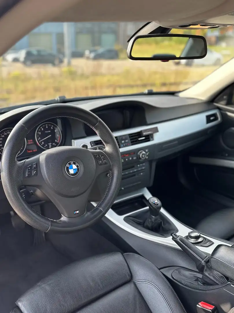 BMW 335 Handbak Zwart - 2