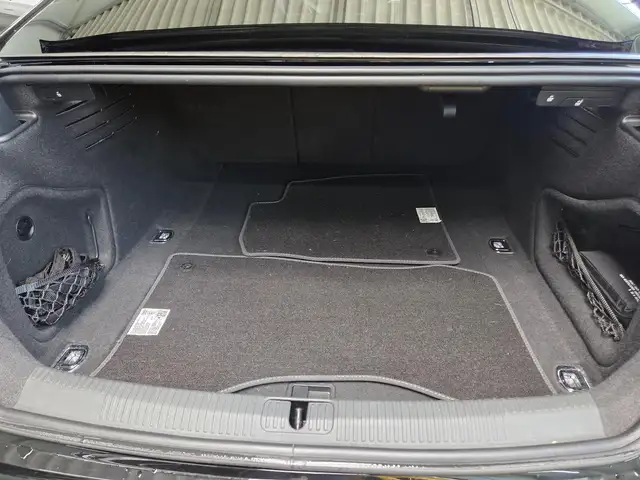 Audi RS5 view 27