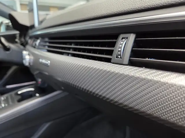 Audi RS5 view 30