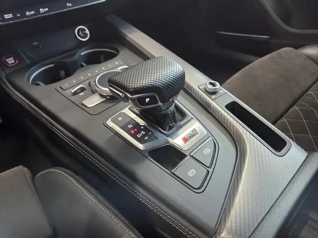 Audi RS5 view 25