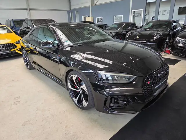 Audi RS5 view 8