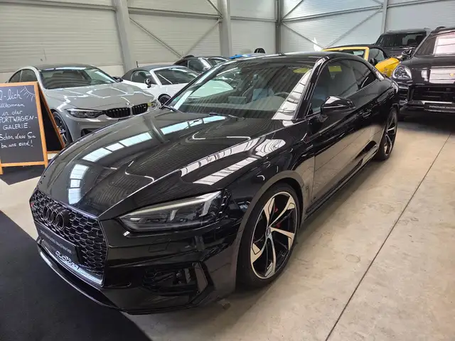Audi RS5 view 6