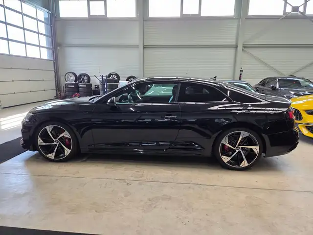 Audi RS5 view 15