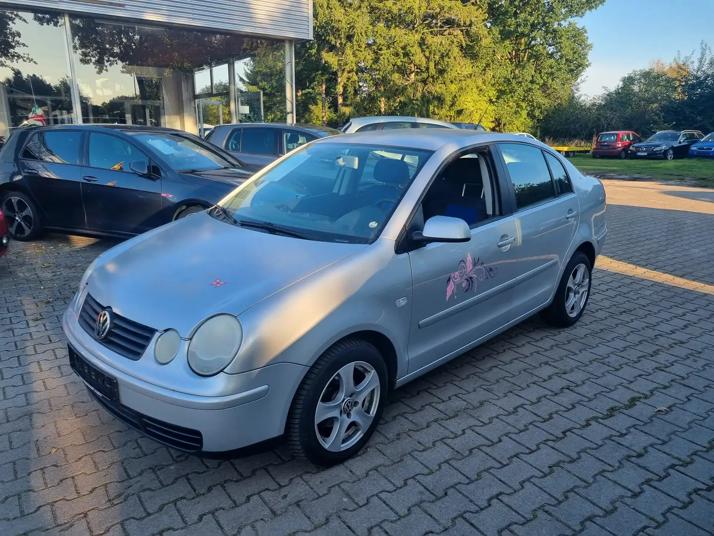 Volkswagen Polo Polo IV Stufenheck 1.4 Comfortline Silber - 1
