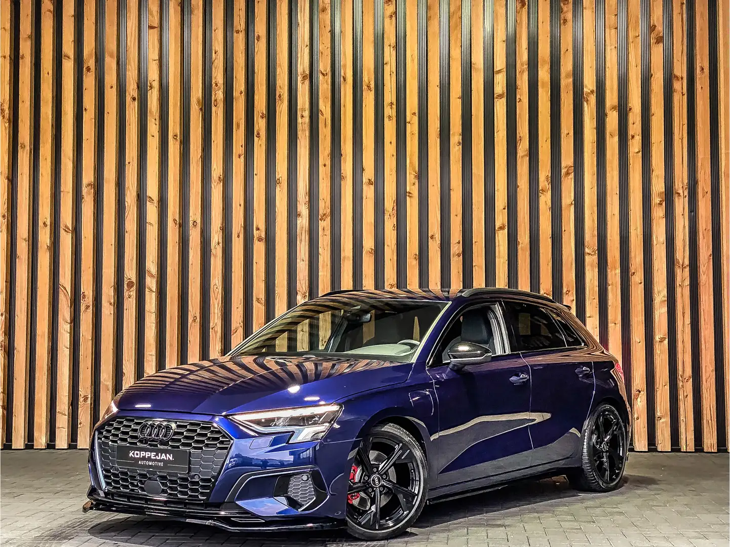 Audi A3 Sportback 40 TFSIe 204PK S-Tronic 16.138KM! | S-LI Blauw - 2