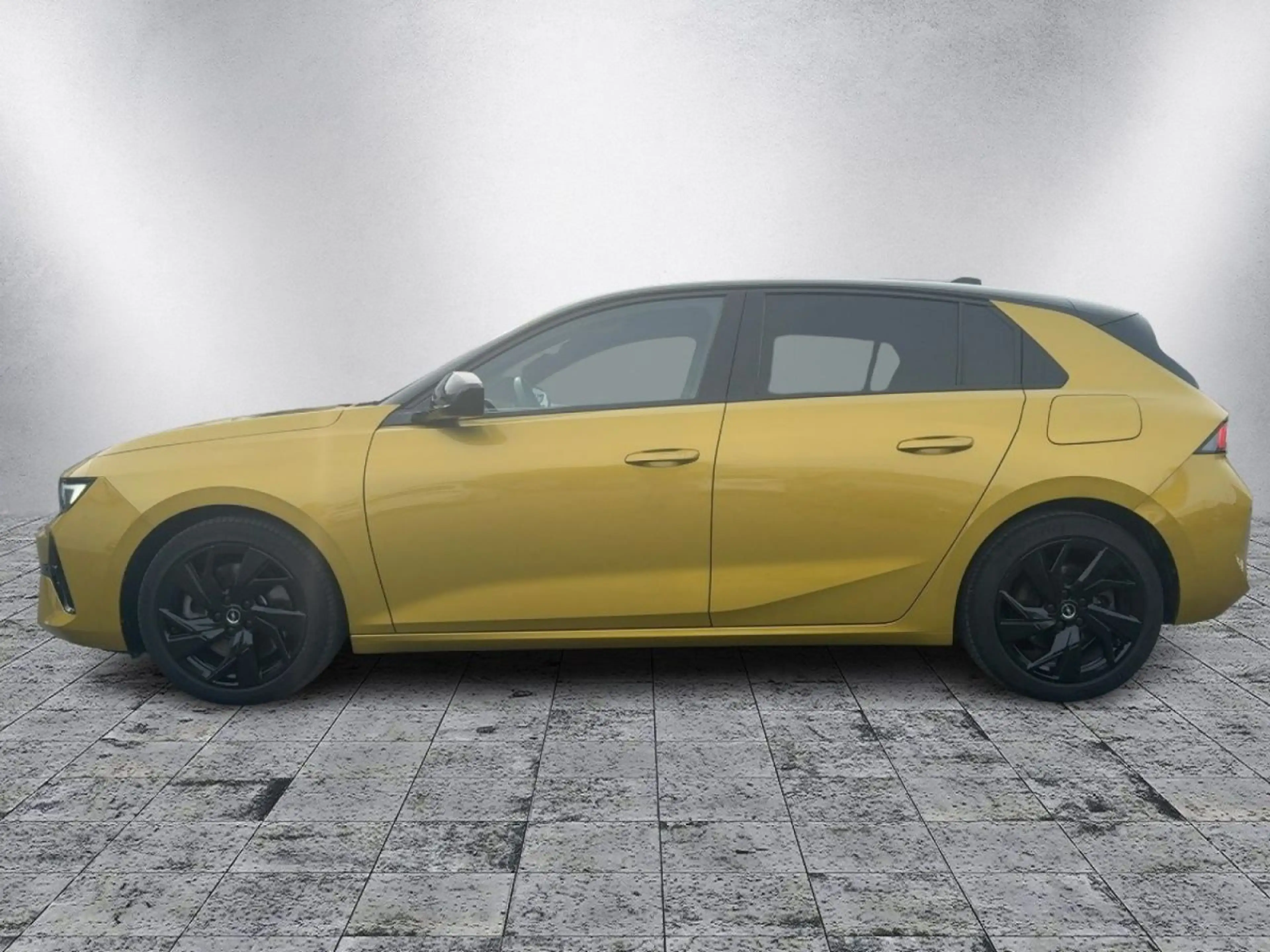 Opel Astra GS PHEV 133kW AT8 — photo 3
