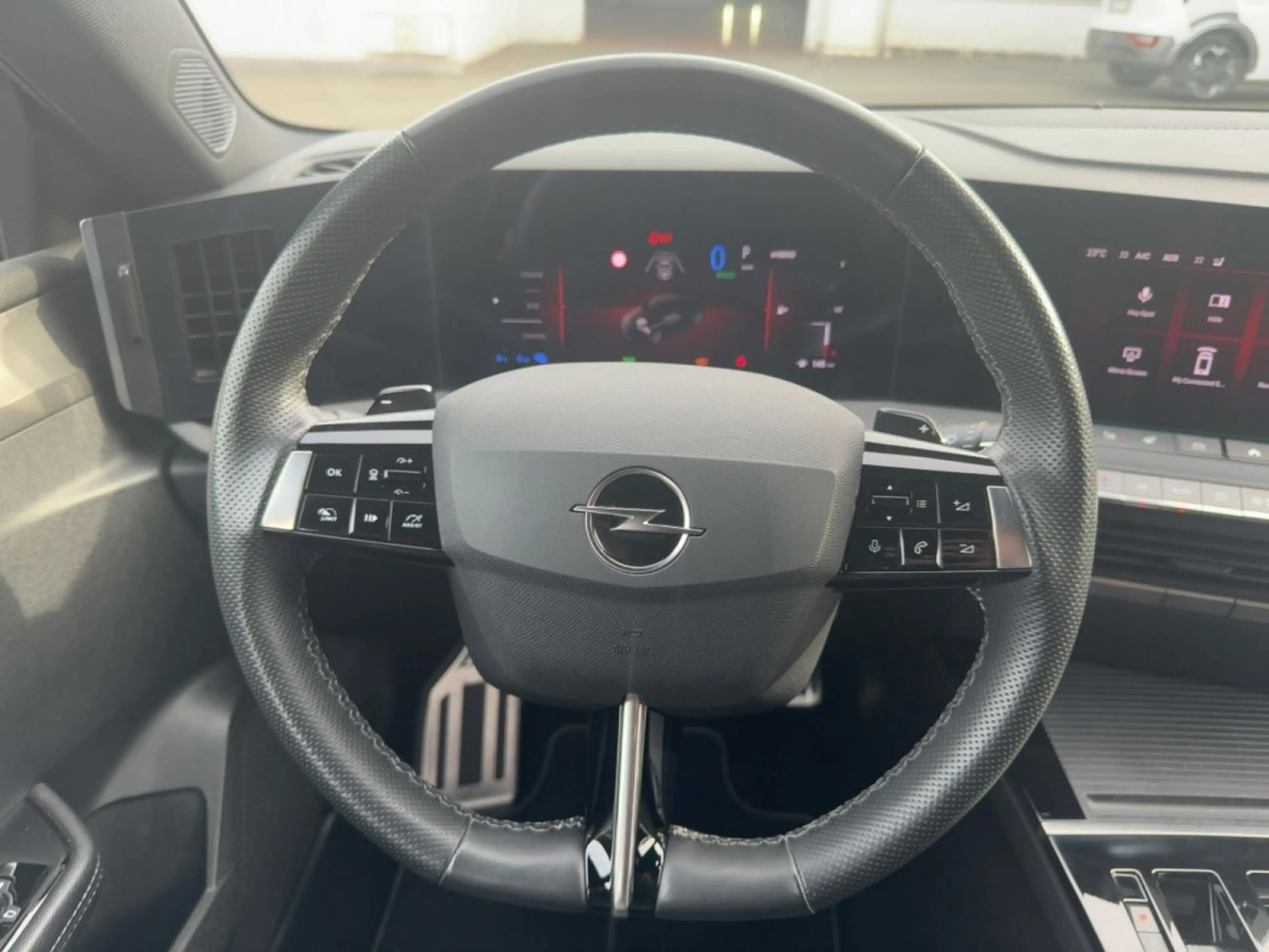 Opel Astra GS PHEV 133kW AT8 — photo 12