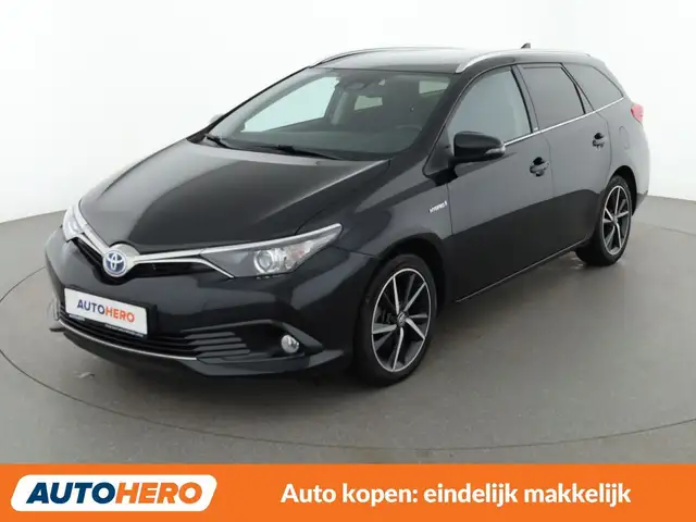 Toyota Auris 1.8 Hybrid Edition-S+
