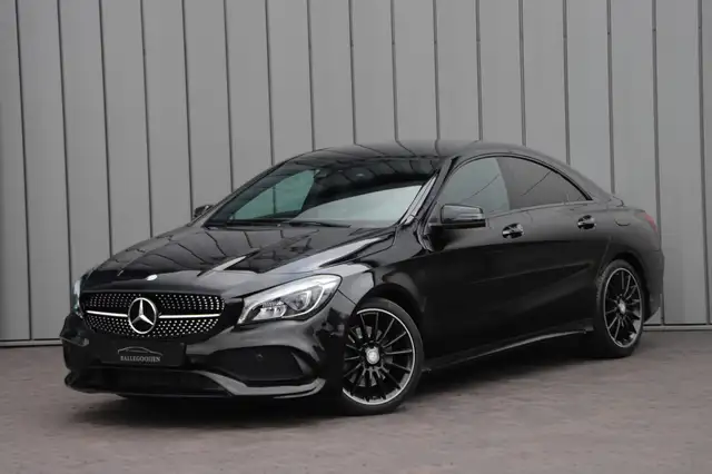 Mercedes-Benz CLA 220 220d AMG | Keyless-go | Sfeerverlichting | Led | S