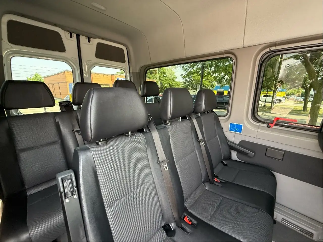 Mercedes-Benz Sprinter снимка Mercedes-Benz Sprinter