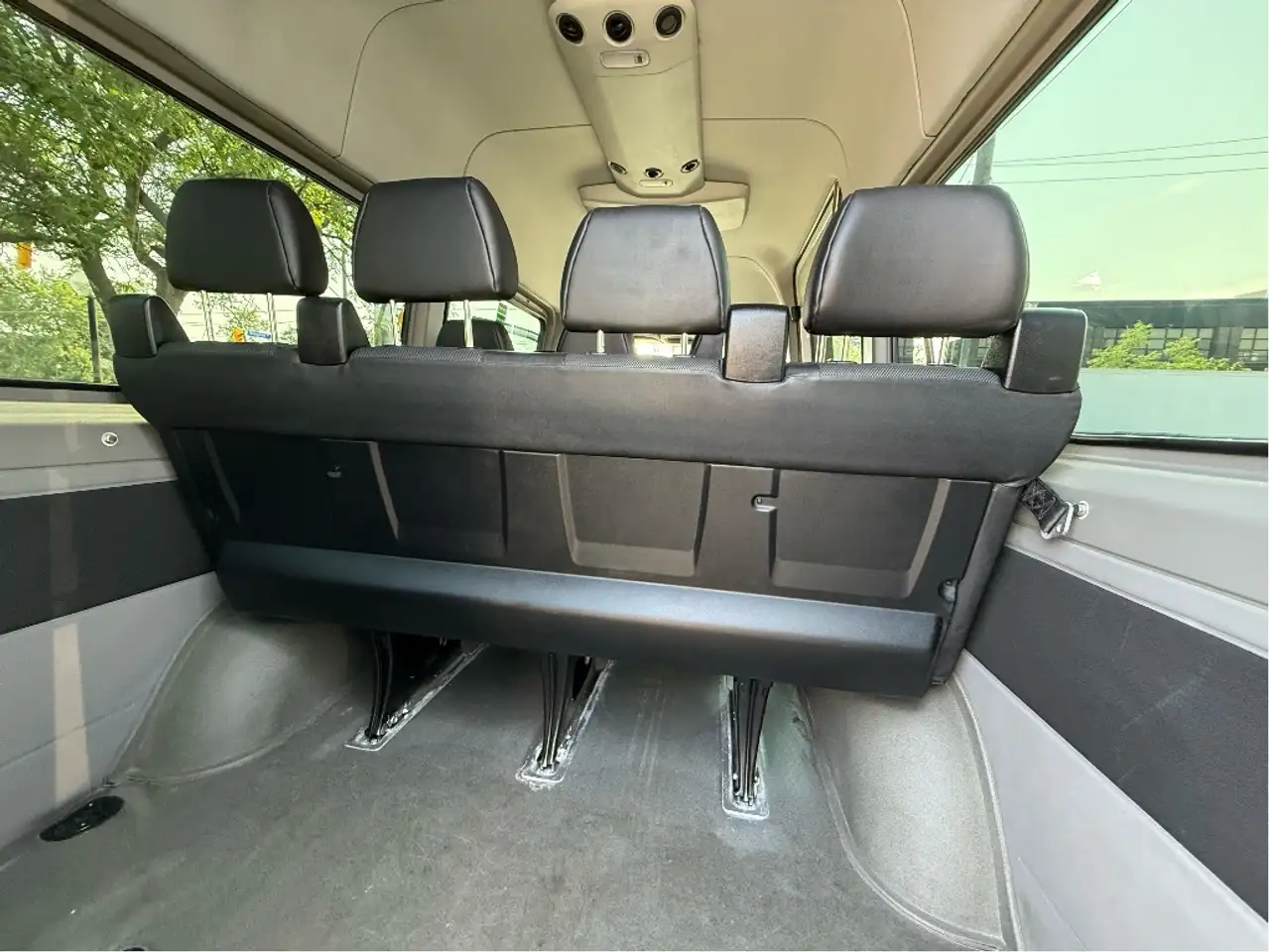 Mercedes-Benz Sprinter снимка Mercedes-Benz Sprinter
