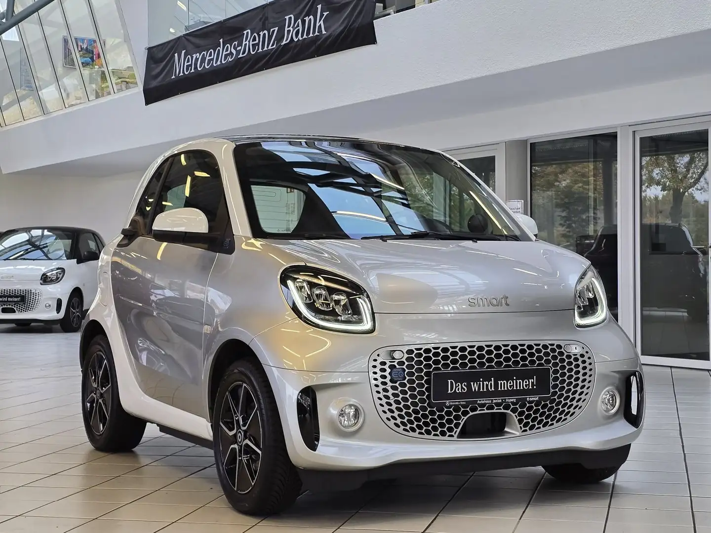 smart forTwo ForTwo EQ Coupé Passion 22KW+LED+KAM+JBL+EPH+15" Silber - 1