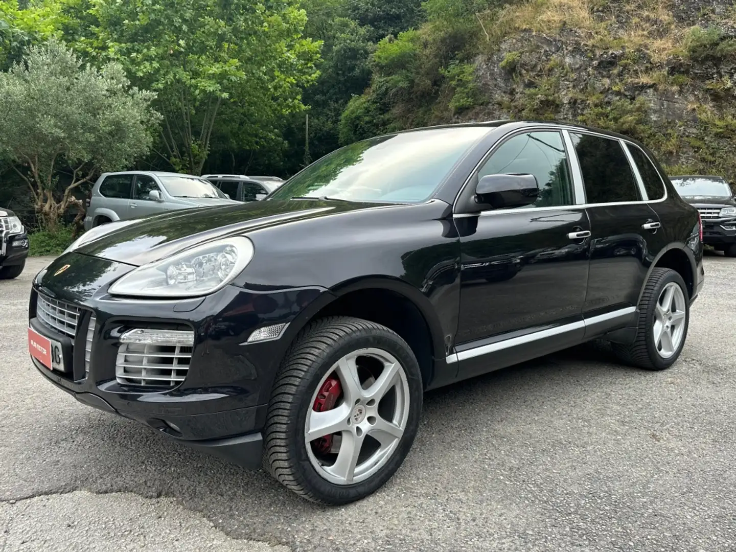 Porsche Cayenne Turbo Aut. Negro - 2