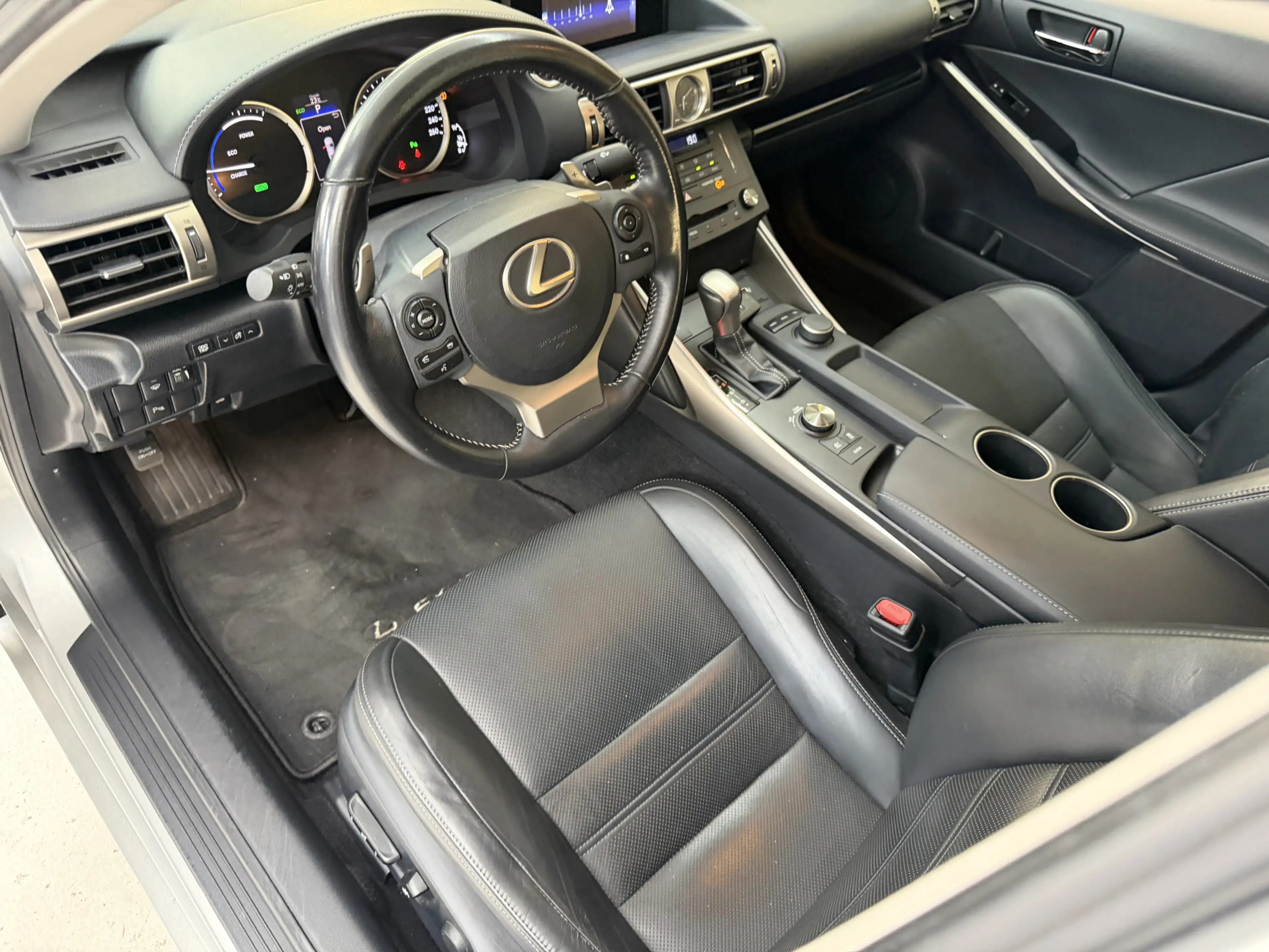 Lexus IS 300 300h Business Line, 180Pk, 2017, 2de eigenaar, Vol — photo 6