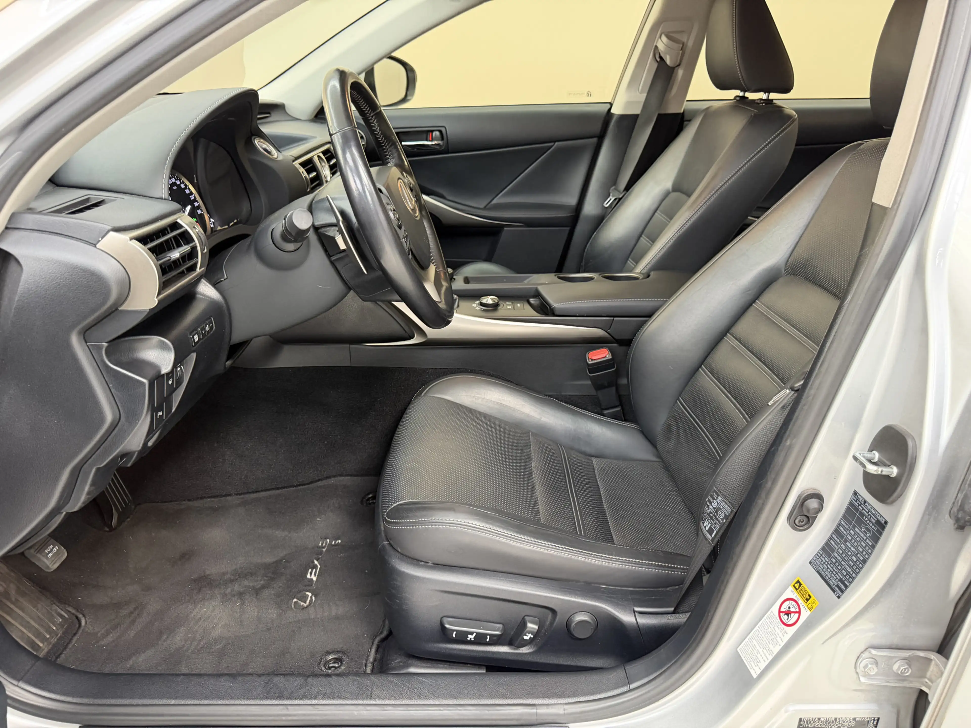 Lexus IS 300 300h Business Line, 180Pk, 2017, 2de eigenaar, Vol — photo 8