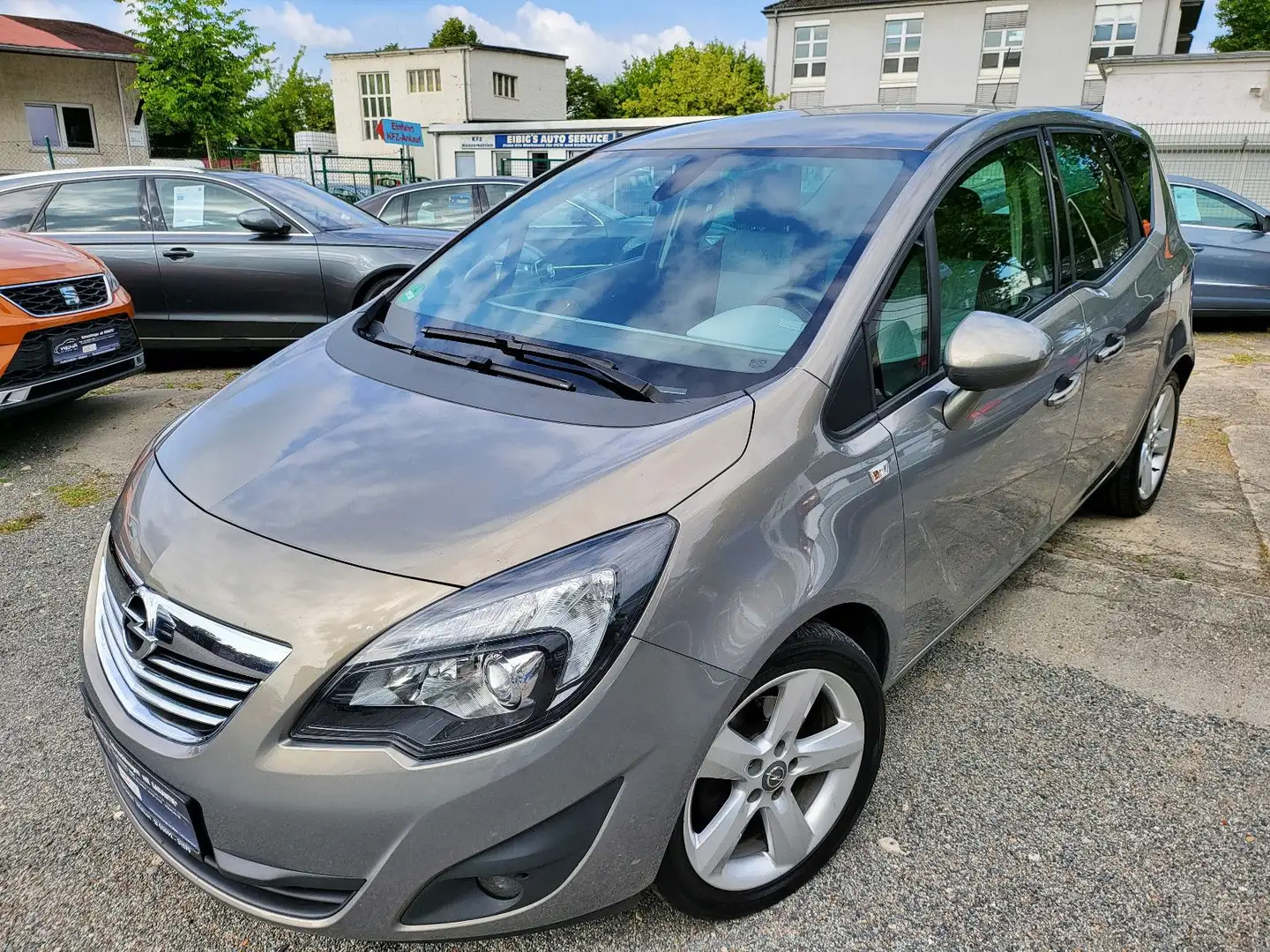 Opel Meriva B Innovation Brun - 2