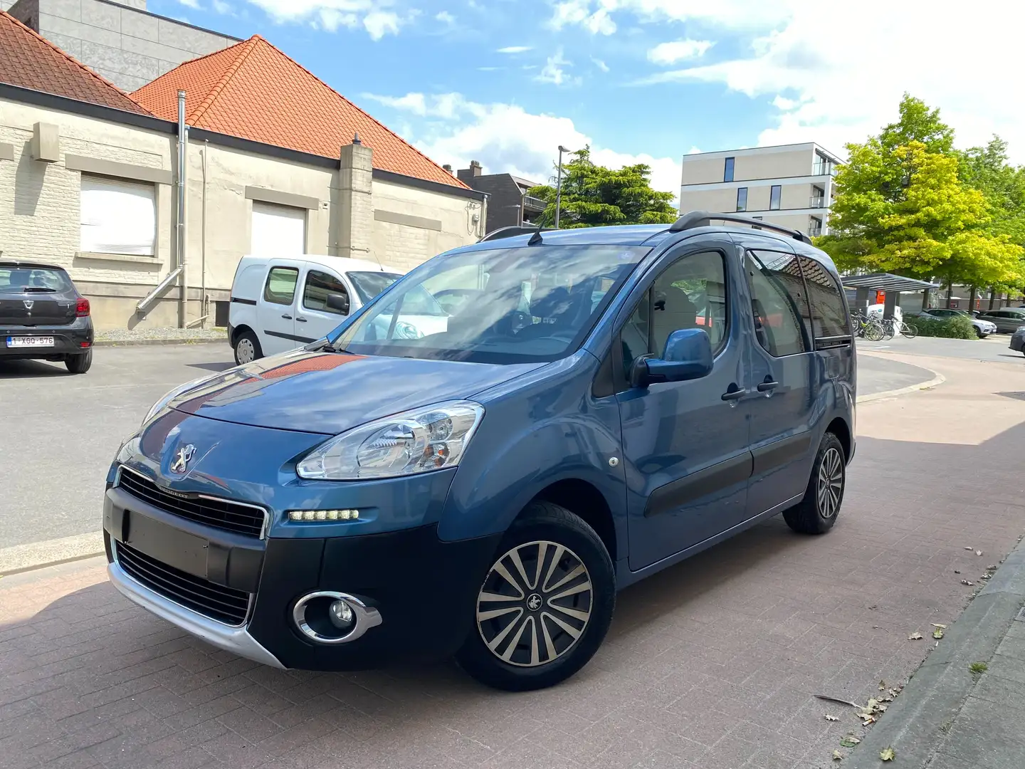 Peugeot Partner Tepee 1.6i Active Blauw - 1