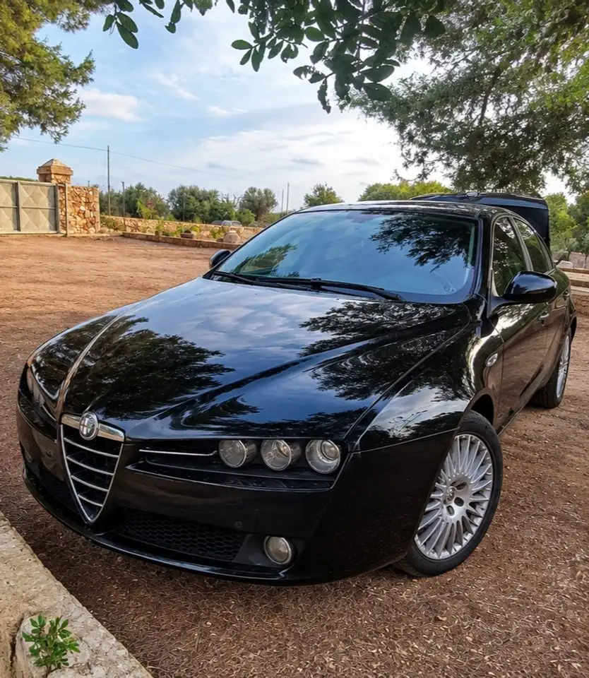 Alfa Romeo 159