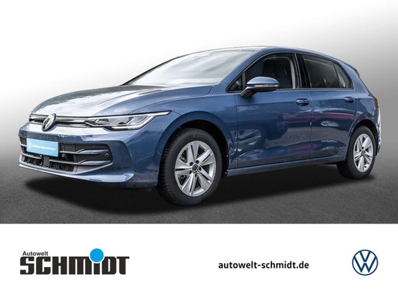 Volkswagen Golf 2025 — VIII 1.5 eTSi DSG Life R-Kamera SideAssist ACC ...