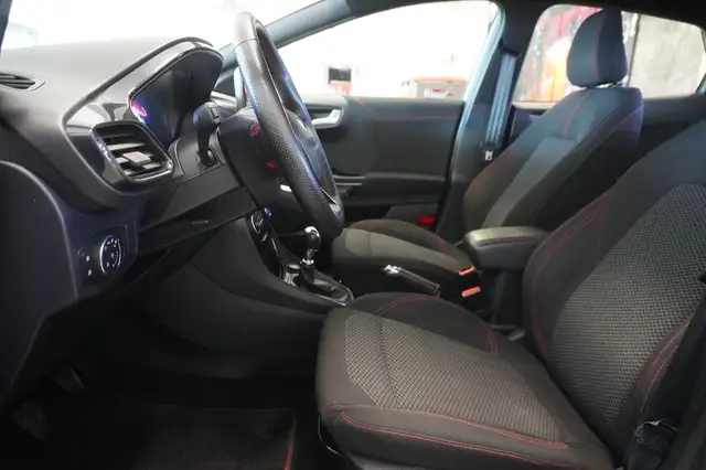 Ford Puma view 8