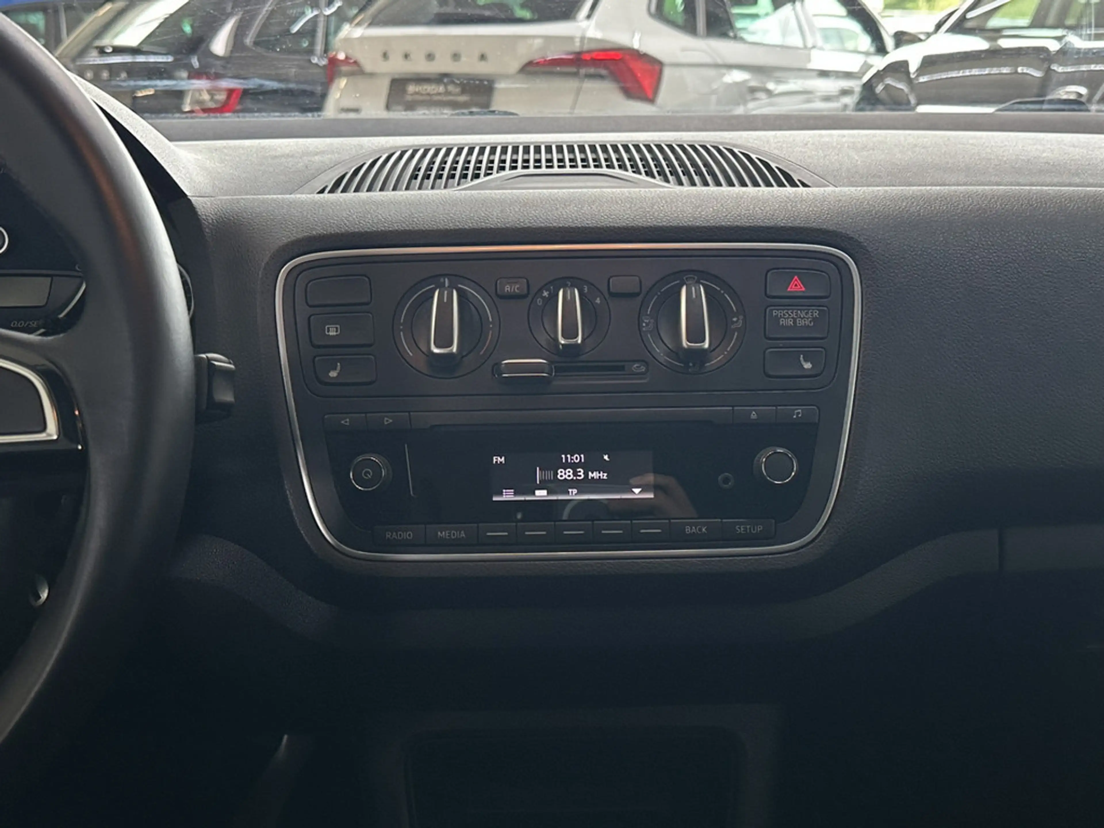Skoda Citigo 1.0 ASG Style KLIMA PDC SHZ PANO — photo 2