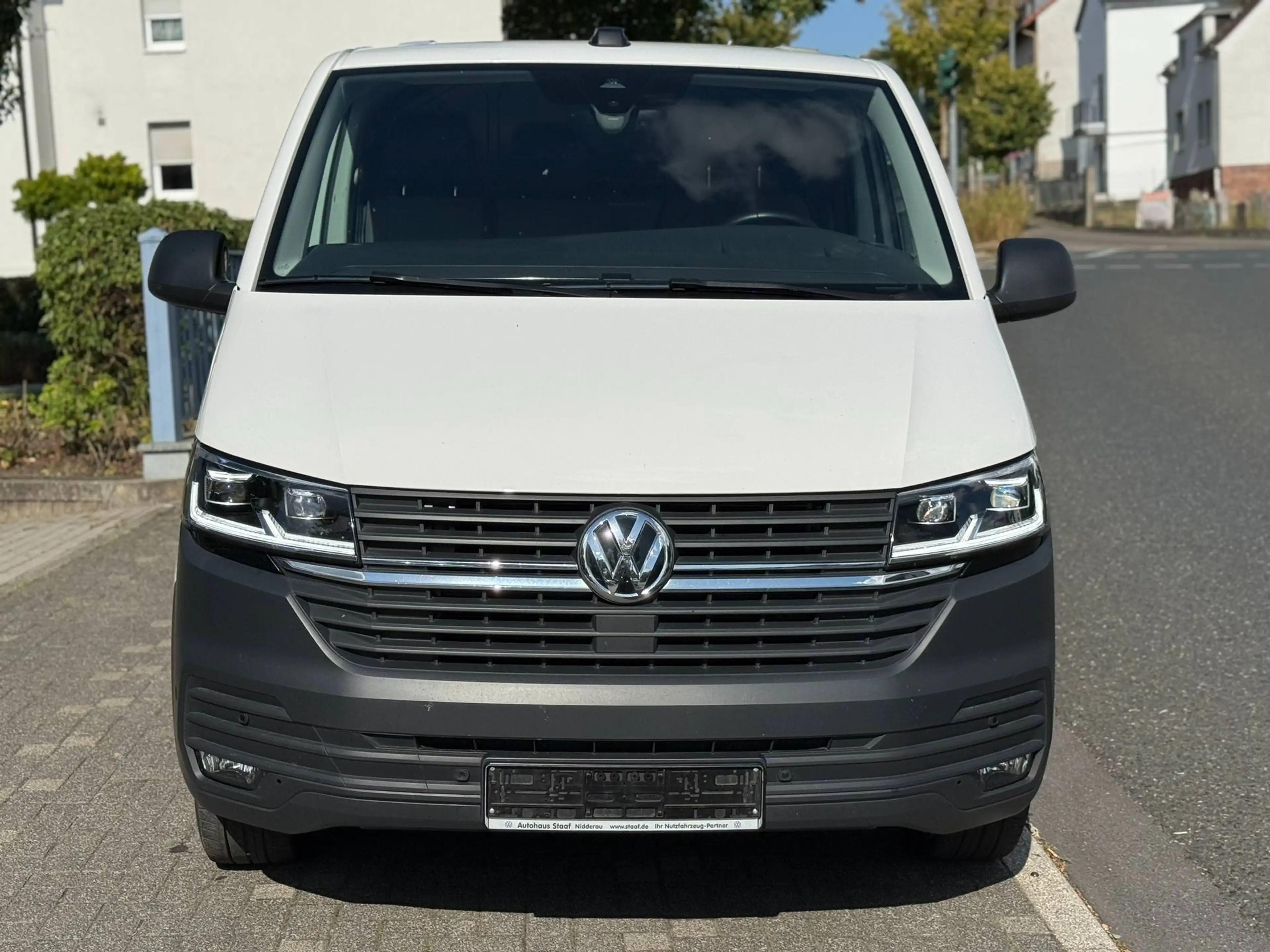 Volkswagen T6.1 Transporter FWD lang EcoProfi/2.HAND/TÜV-NEU/KAMERA/AUTOMATIK — photo 9