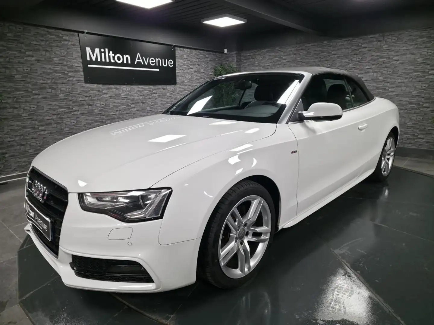 Audi A5 Cabriolet 1.8 TFSI - 170 - BVA Multitronic  S Line Blanc - 1