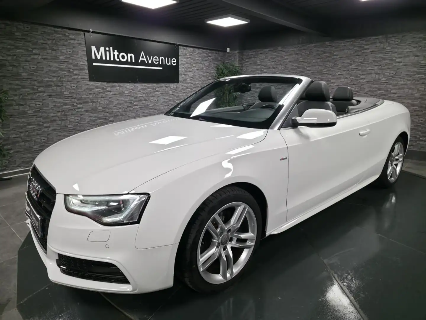 Audi A5 Cabriolet 1.8 TFSI - 170 - BVA Multitronic  S Line Blanc - 2