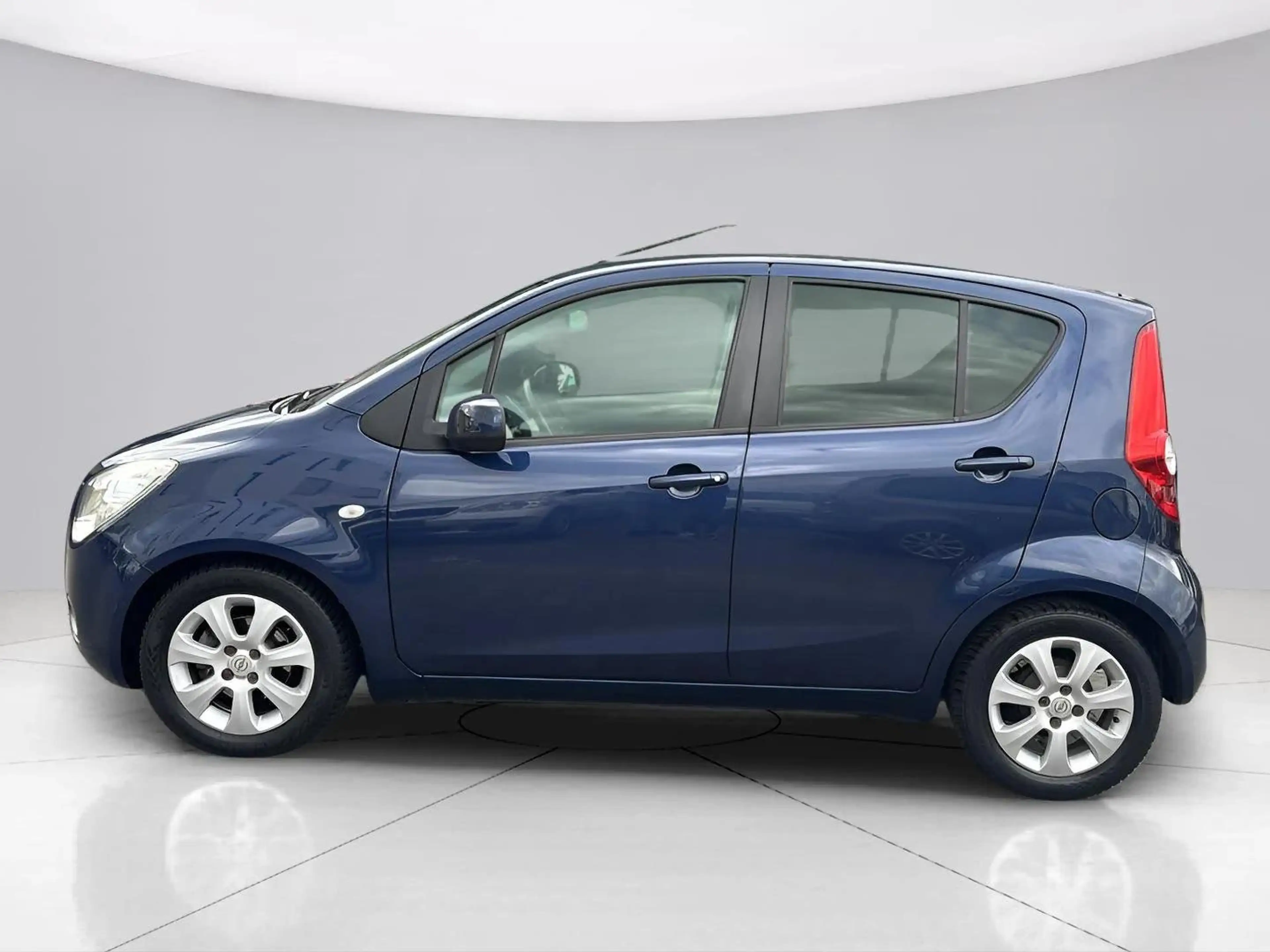 Opel Agila Automatik*1.Hand*HU/AU Neu*Klima*Gepflegt*Garantie — photo 2