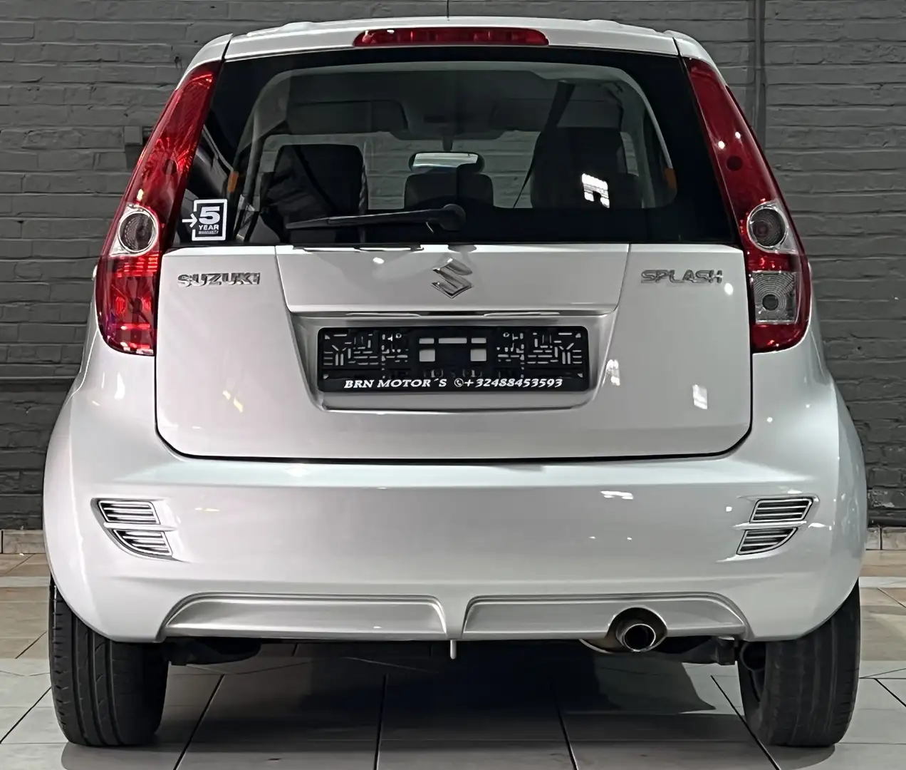 Suzuki Splash 1.2i//Boite Auto//2eme Pro//Carnet//Airco//Cuir// Grigio - 1