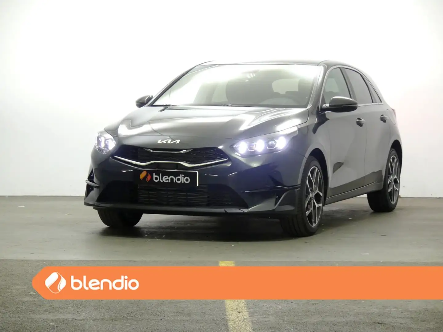 Kia 1.6 MHEV TECH 136 5P Gris - 1