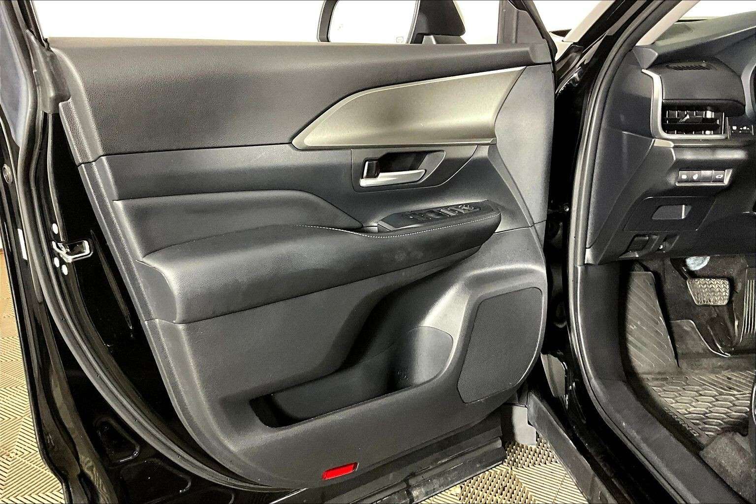 used 2024 Toyota Grand Highlander car, priced at $51,998