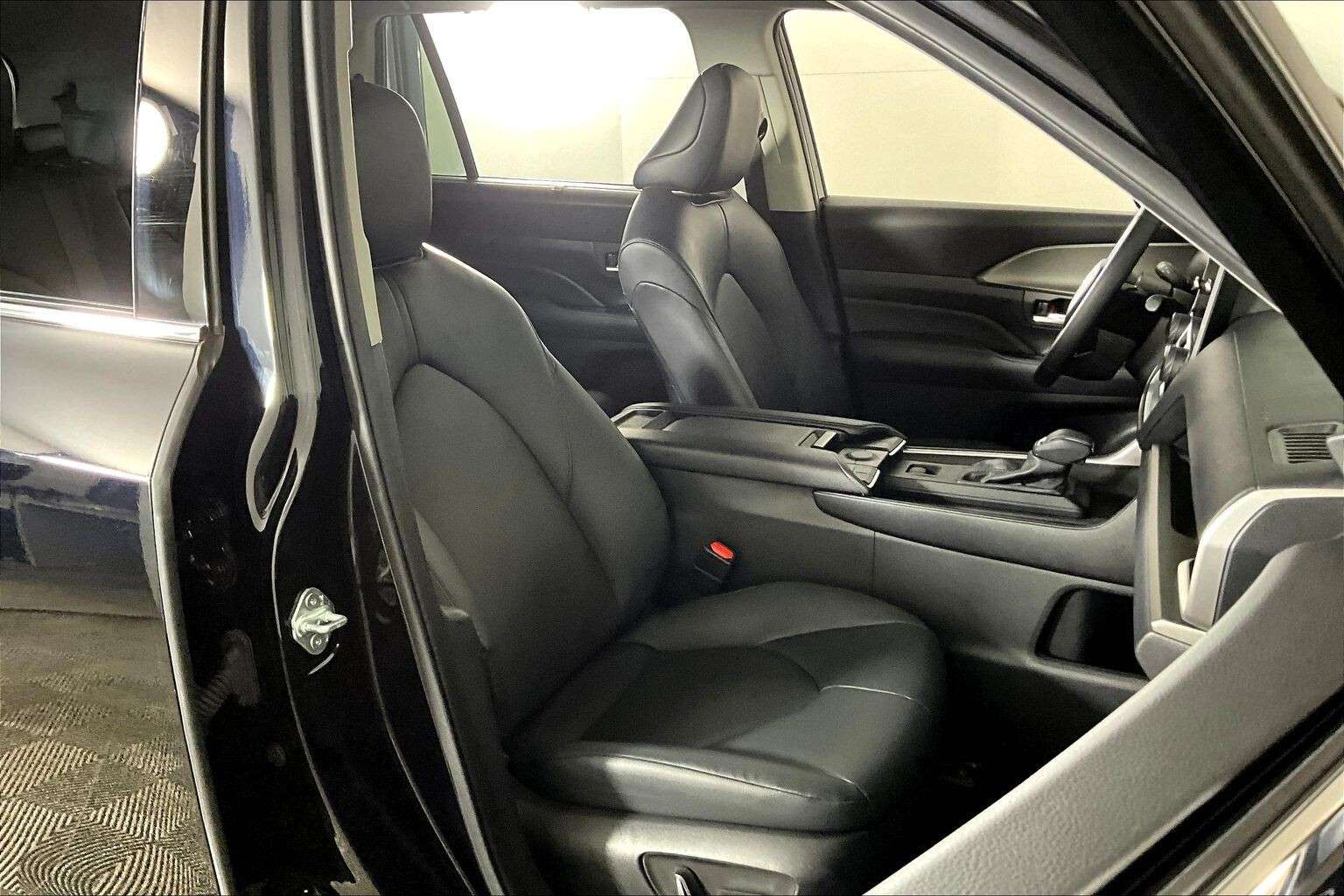 used 2024 Toyota Grand Highlander car, priced at $51,998